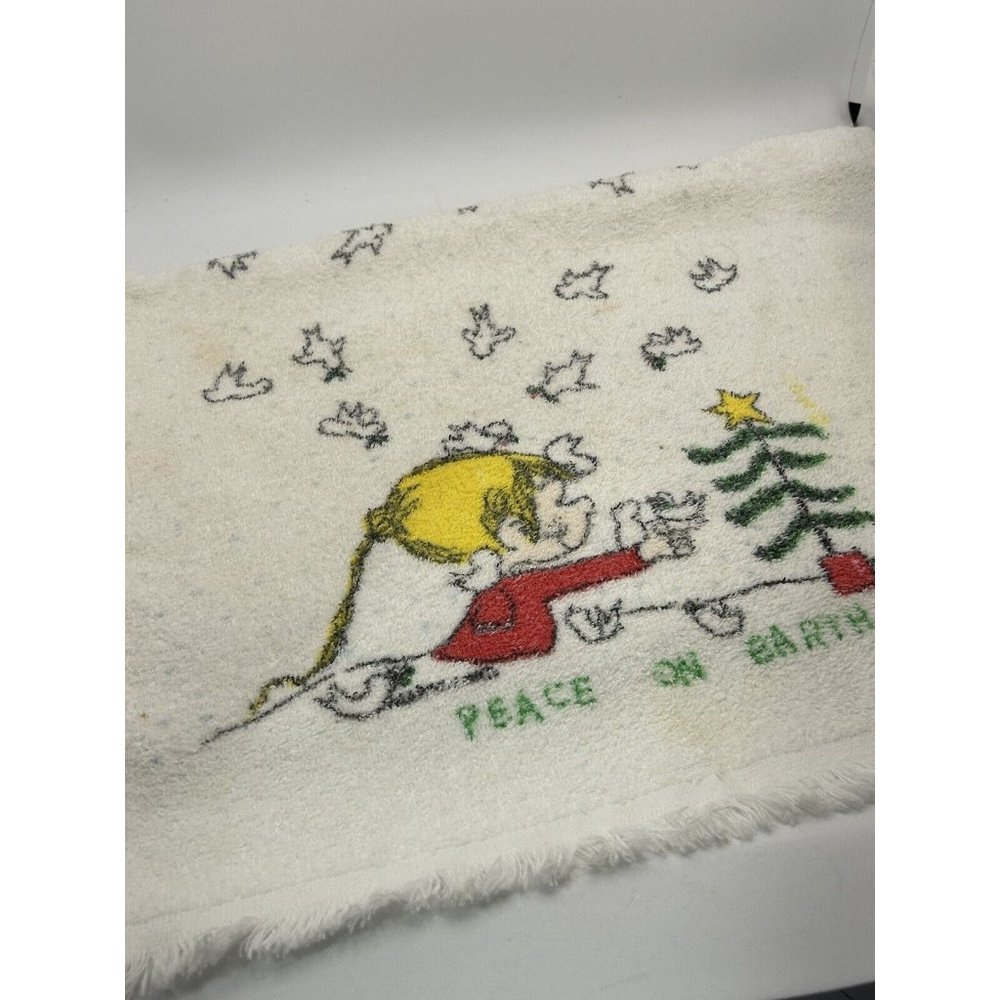 Vintage Christmas Towel Peace On Earth Fringe Kid